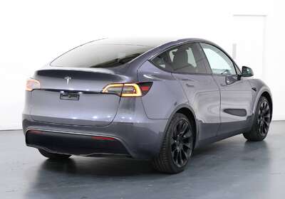 2022 TESLA MODEL 3 REAR-WHEEL DRIVE