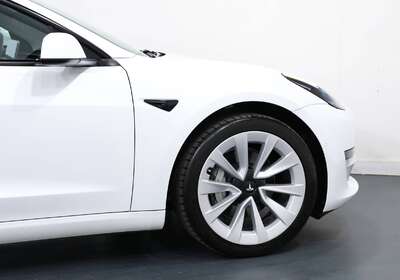 2021 TESLA MODEL 3 STANDARD RANGE PLUS RWD