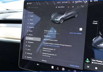 2019 TESLA MODEL 3 STANDARD RANGE PLUS