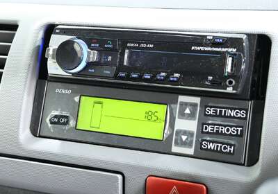 2013 TOYOTA HIACE KDH201 FREEZER AUTO -22C