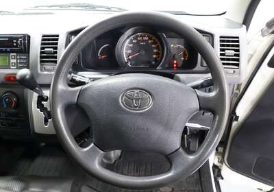 2013 TOYOTA HIACE KDH206 FREEZER AUTO -7C