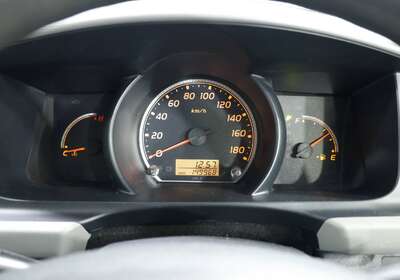 2013 TOYOTA HIACE KDH206 FREEZER AUTO -7C