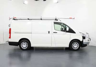 2019 TOYOTA HIACE LWB