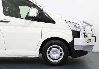 2019 TOYOTA HIACE LWB