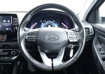 2021 HYUNDAI I30 PD.V4 MY21