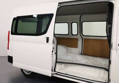 2020 TOYOTA HIACE SLWB
