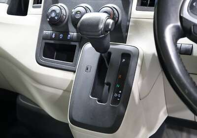 2020 TOYOTA HIACE SLWB