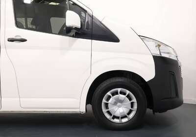 2020 TOYOTA HIACE SLWB