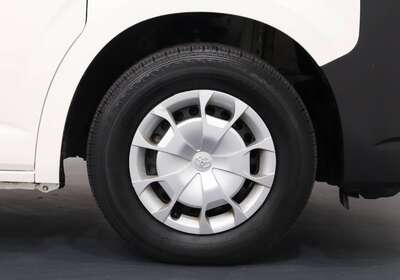 2020 TOYOTA HIACE SLWB