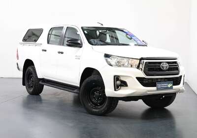 2019 TOYOTA HILUX SR HI-RIDER