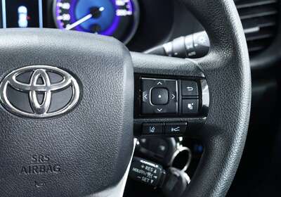 2019 TOYOTA HILUX SR HI-RIDER