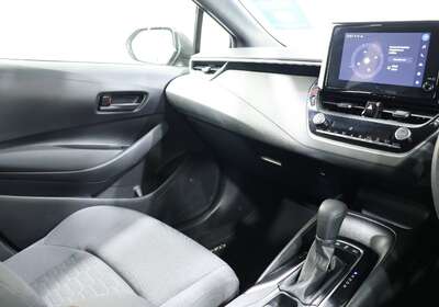 2022 TOYOTA COROLLA ASCENT SPORT HYBRID