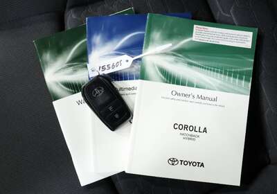 2022 TOYOTA COROLLA ASCENT SPORT HYBRID