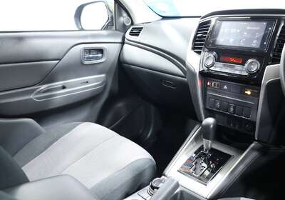 2022 MITSUBISHI TRITON GLX+ (4X4)