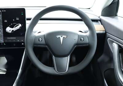 2019 TESLA MODEL 3 PERFORMANCE