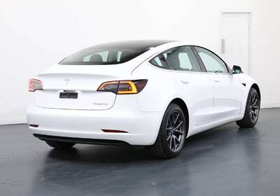 2019 TESLA MODEL 3 PERFORMANCE