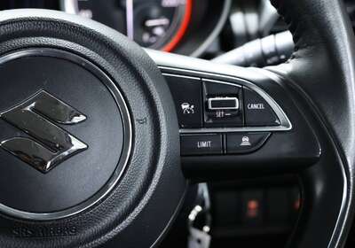 2023 SUZUKI SWIFT GL NAVI PLUS