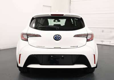 2022 TOYOTA COROLLA ASCENT SPORT HYBRID