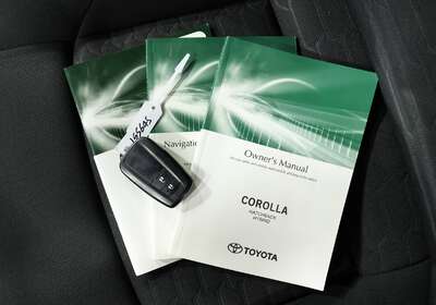 2022 TOYOTA COROLLA ASCENT SPORT HYBRID