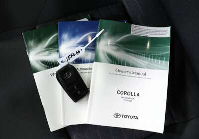 2022 TOYOTA COROLLA ASCENT SPORT HYBRID