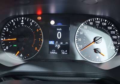 2022 RENAULT CAPTUR ZEN