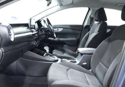 2022 KIA CERATO S