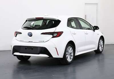 2022 TOYOTA COROLLA ASCENT SPORT HYBRID