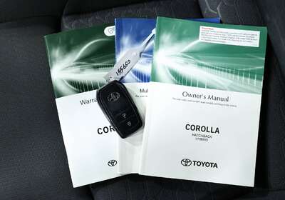 2022 TOYOTA COROLLA ASCENT SPORT HYBRID