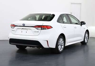 2022 TOYOTA COROLLA ASCENT SPORT E-CVT