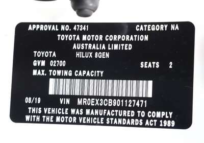 2019 TOYOTA HILUX WORKMATE