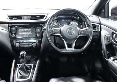 2021 NISSAN QASHQAI TI