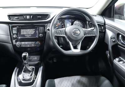 2022 NISSAN X-TRAIL ST (2WD)