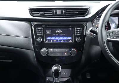 2022 NISSAN X-TRAIL ST (2WD)