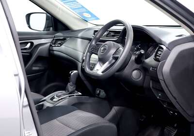 2022 NISSAN X-TRAIL ST (2WD)