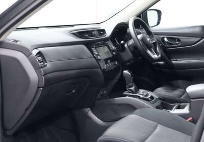 2022 NISSAN X-TRAIL ST (2WD)