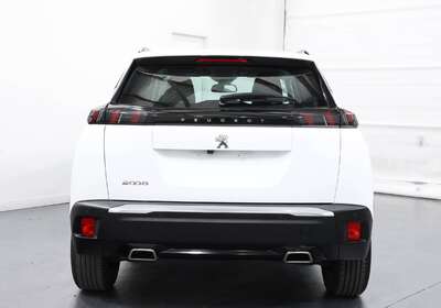 2023 PEUGEOT 2008 ALLURE