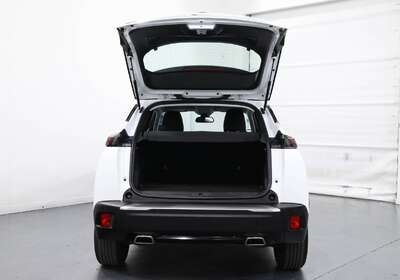 2023 PEUGEOT 2008 ALLURE