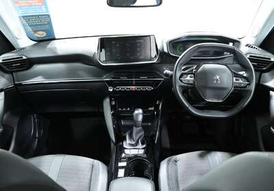 2023 PEUGEOT 2008 ALLURE