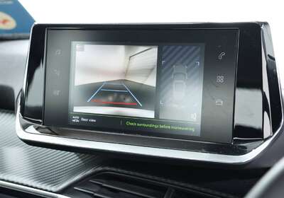 2023 PEUGEOT 2008 ALLURE