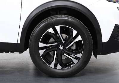 2023 PEUGEOT 2008 ALLURE