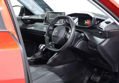 2023 PEUGEOT 2008 ALLURE