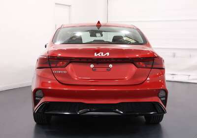 2022 KIA CERATO S