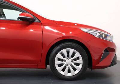 2022 KIA CERATO S