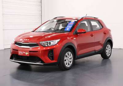 2022 KIA STONIC S