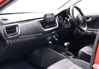 2022 KIA STONIC S