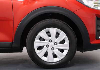 2022 KIA STONIC S