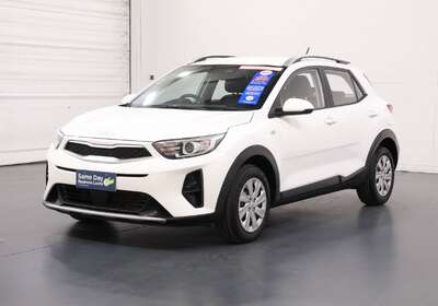 2022 KIA STONIC S
