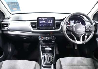 2022 KIA STONIC S