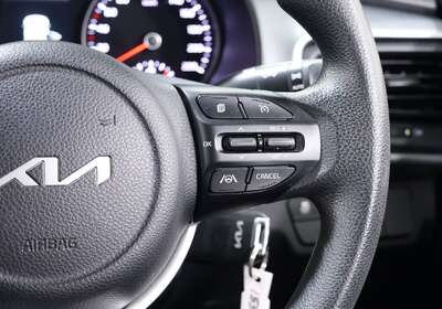 2022 KIA STONIC S