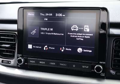 2022 KIA STONIC S
